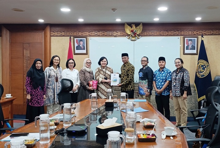 Bupati Boltim Oskar Manoppo Manoppo bersama rombongan promosikan potensi pariwisata Boltim kepada jajaran Kementerian Pariwisata di Gedung Sapta Pesona, Jakarta.